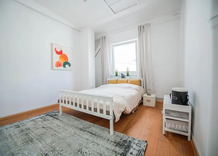 150qm Loft, Tischtennis, Tischkicker *