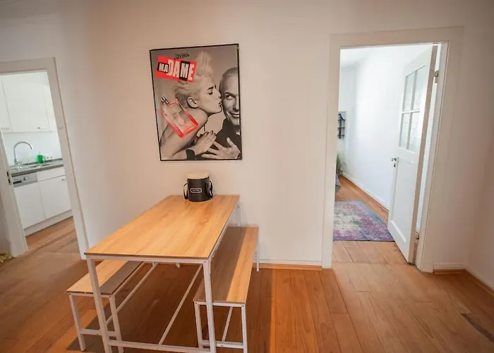 150qm Loft, Tischtennis, Tischkicker *